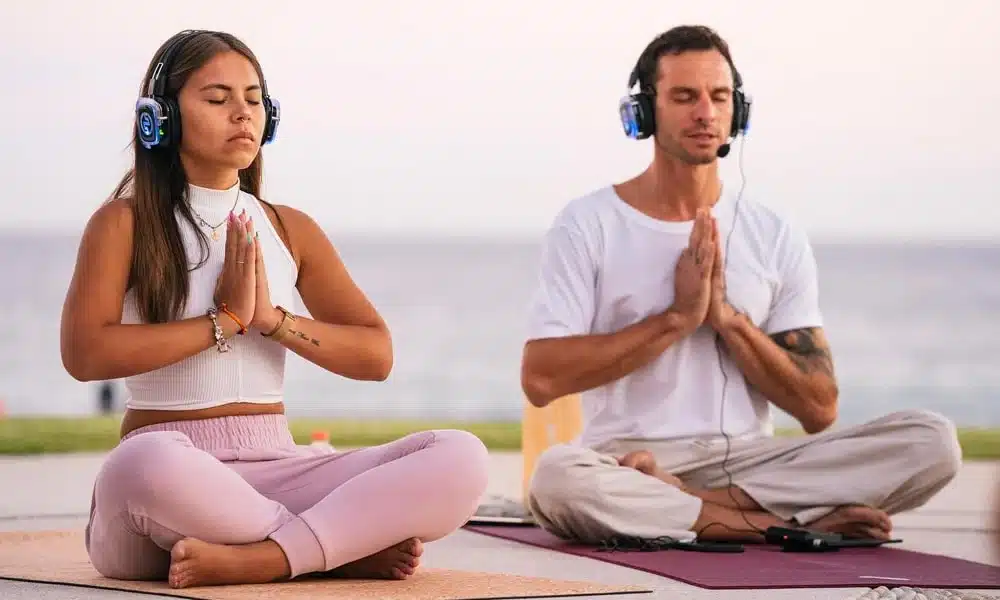 méditation avec casques